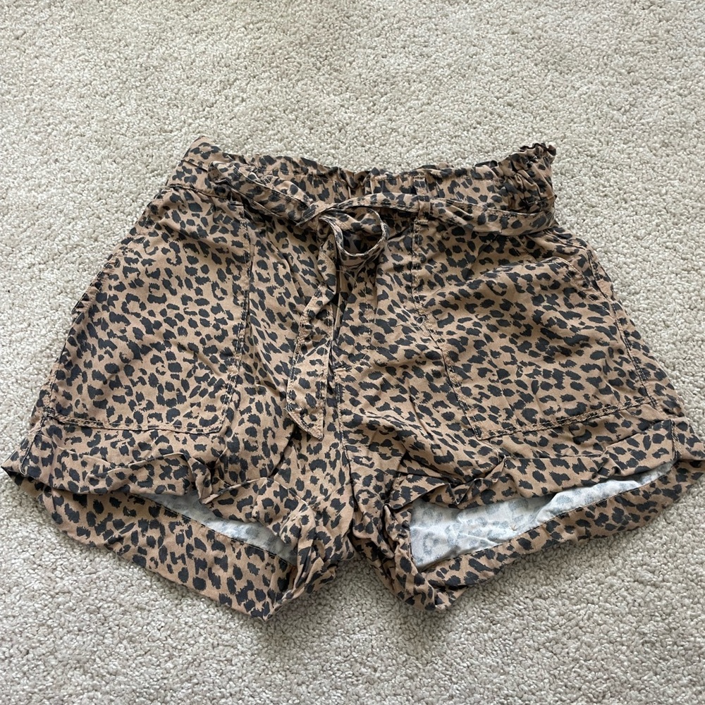 Gently worn Aerie shorts. Size medium